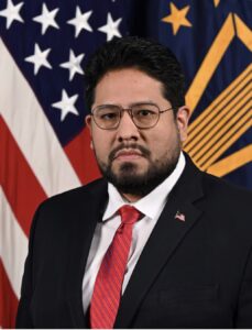 Estar sedita y colaborando no significa que se quedan,van jalados los ortega-murillo.