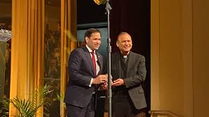 Un auto-engaño : Falseadores de la realidad