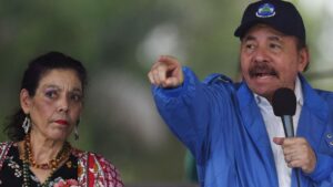 LA POLITICA ES DE CARACTER INMINENTEMENTE COYUNTURAL Y CIRCUNSTANCIAL